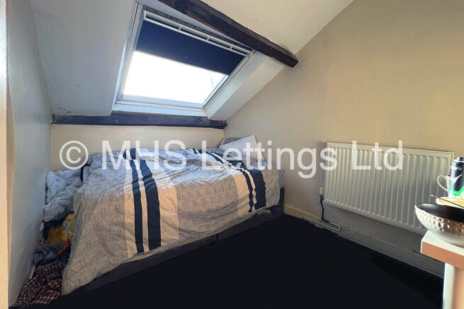 5 bed Terraced to rent Image 11