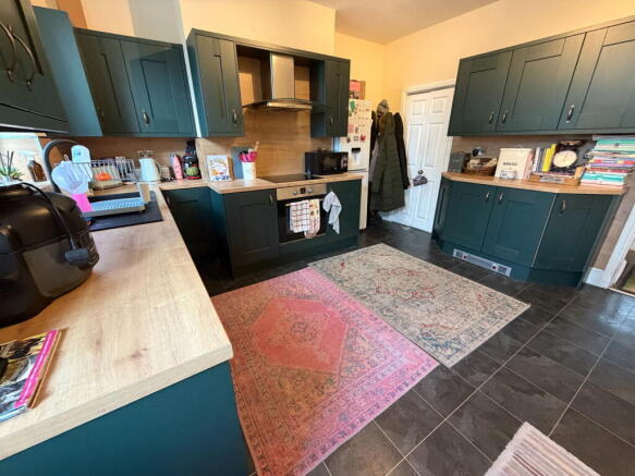 3 bed Terraced for sale Image 4