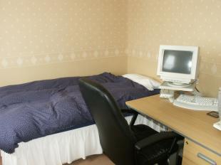Bedroom 3/Study