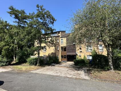 Heather Close, Warrington, WA3