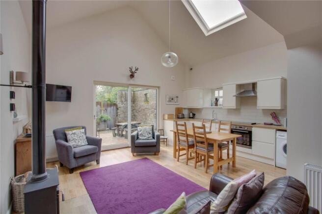 Living Room/Kitchen