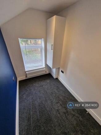 Rear Single Bedroom (1/2)