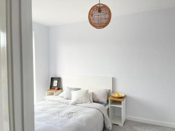 2 bed Flat to rent Image 7