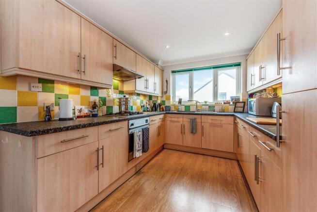 Fitted Kitchen