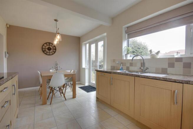 Dining Kitchen - Alternative View