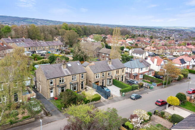 3 bed Semi-Detached for sale Image 6