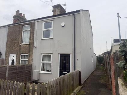 1 Wells Cottages, Raglan Street, Lowestoft, Suffolk NR32 2LF