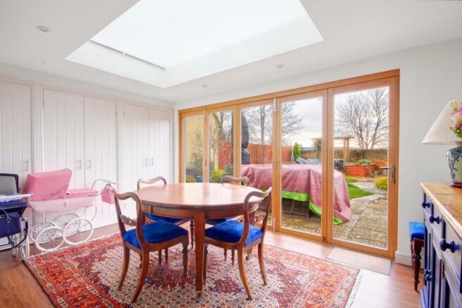 Dining Room.jpg