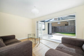 77, Wilna Road, London SW18 3BH