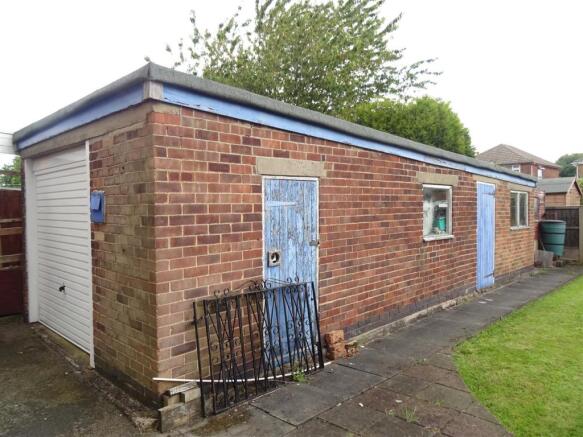 Oversize Garage