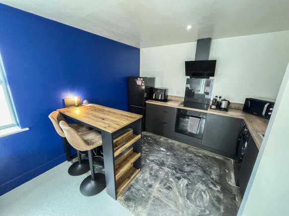 Lounge/Kitchen