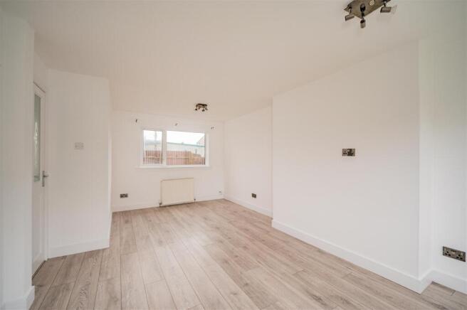 23 Balunie Place Dundee-1.JPG