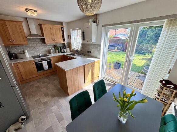 Open Plan Kitchen and Dining Room