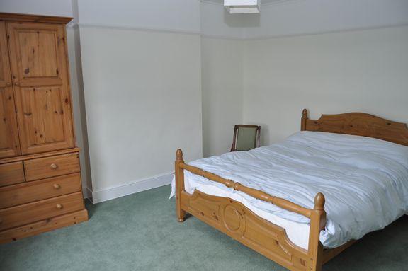 Bed 1