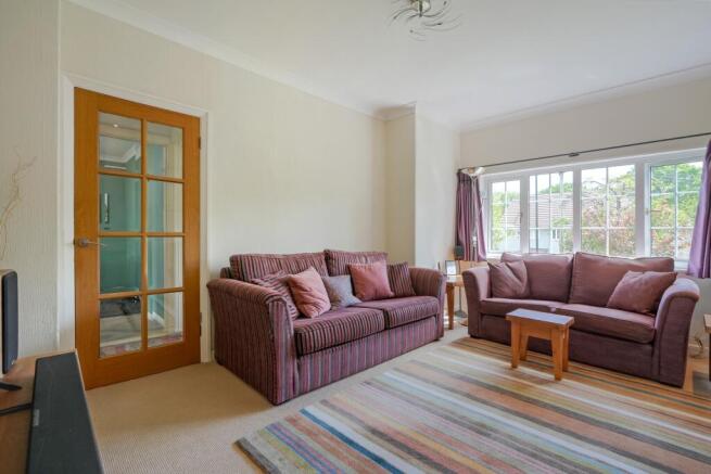 4 bed Semi-Detached for sale Image 6