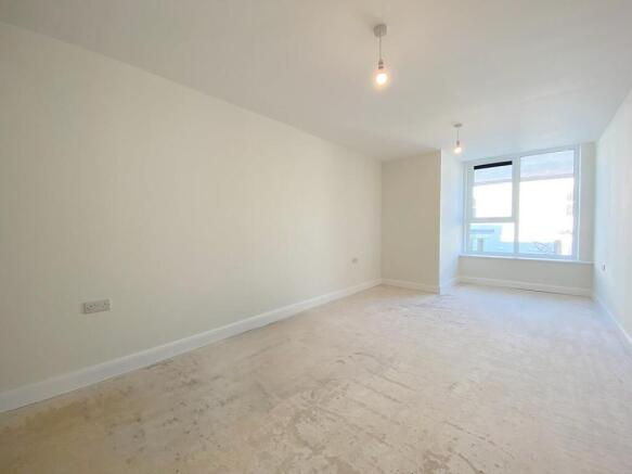 2 bed Flat for sale Image 8