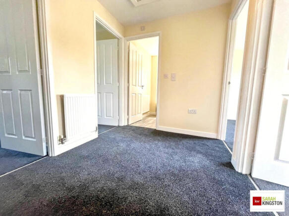4 bed Detached for sale Image 6