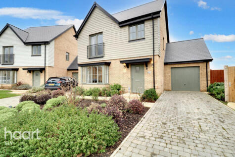 Walnut Drive, Haddenham