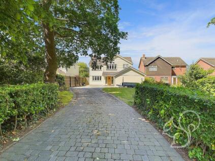 Empress Avenue, West Mersea