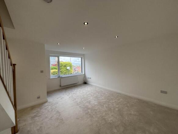 3 bed Terraced for sale Image 5