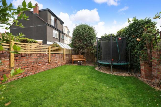 78 Bromley Road 13.JPG