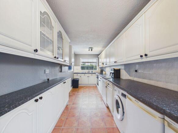 3 bed Detached for sale Image 10