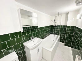 25, Norcott Road, Hackney, London N16 7EJ