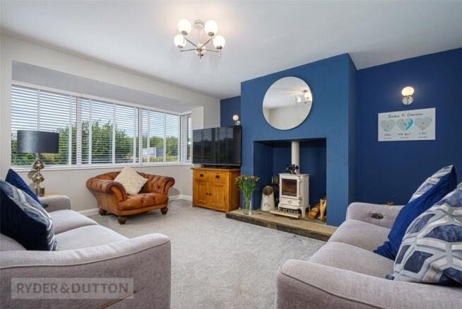 4 bed Detached for sale Image 10