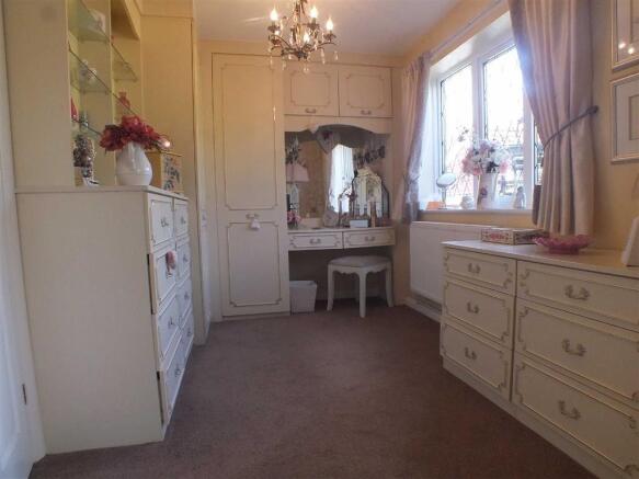 REAR BEDROOM (2)
