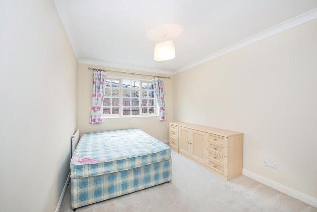 bedroom2