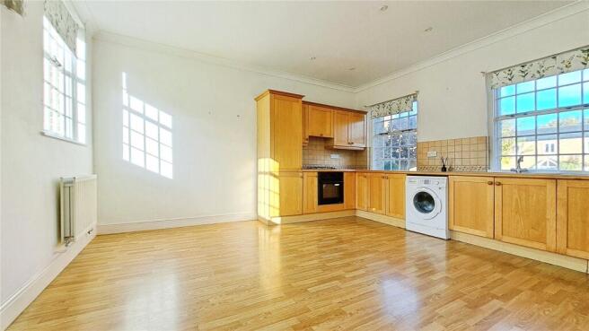 Living Room/Kitchen