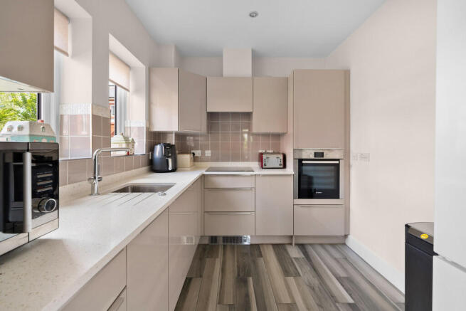 Apartment 22, Bou...