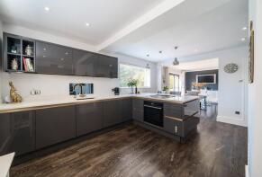 Romsley Court, Pamington Lane, Pamington, Tewkesbury GL20 8LS
