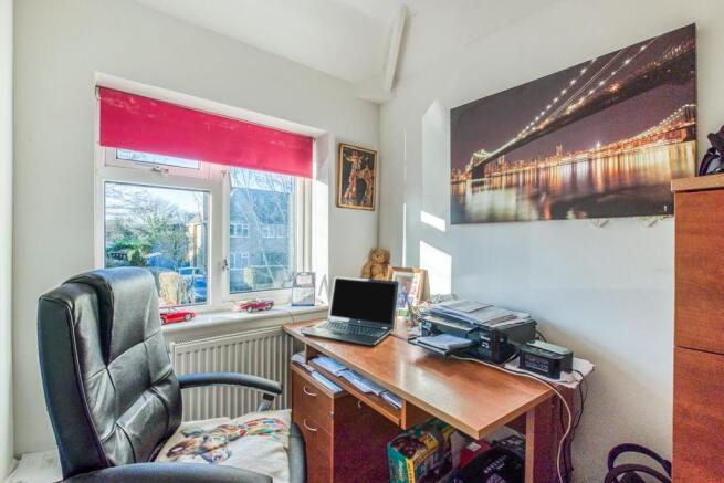 Bedroom 3 / Study