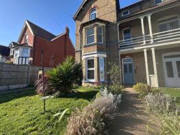2, 32 Carlton House, Westgate Bay Avenue, Westgate-on-sea CT8 8TA