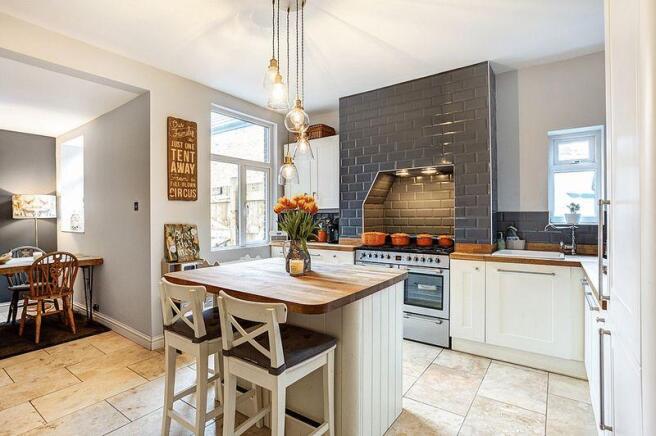DINING KITCHEN