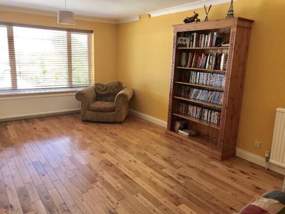 SITTING ROOM