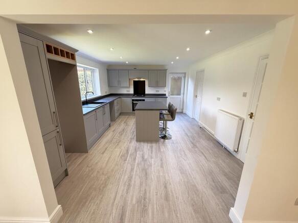 KITCHEN 5