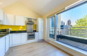 Flat 3, 9 Bolton House, George Mathers Road, London SE11 4BS