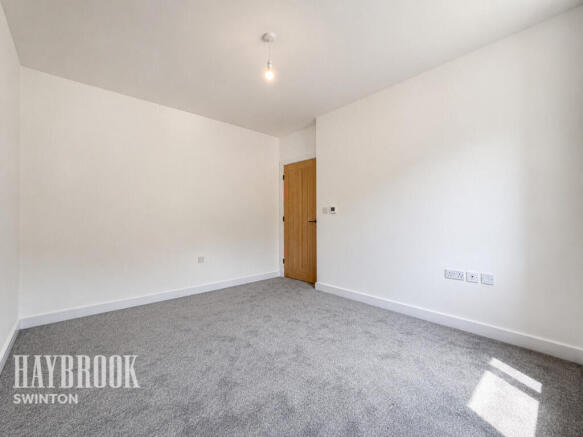 3 bed Bungalow for sale Image 5
