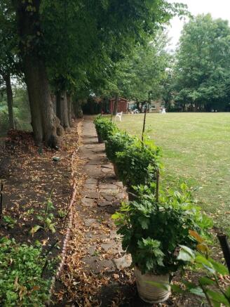 Photo 28