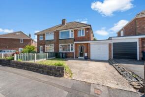 7, Hollys House Road, Ravenfield, Rotherham S65 4LS