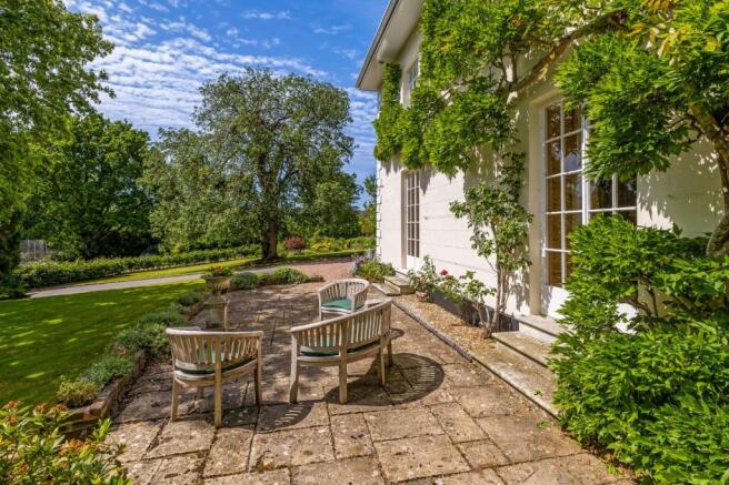 Garden Terrace