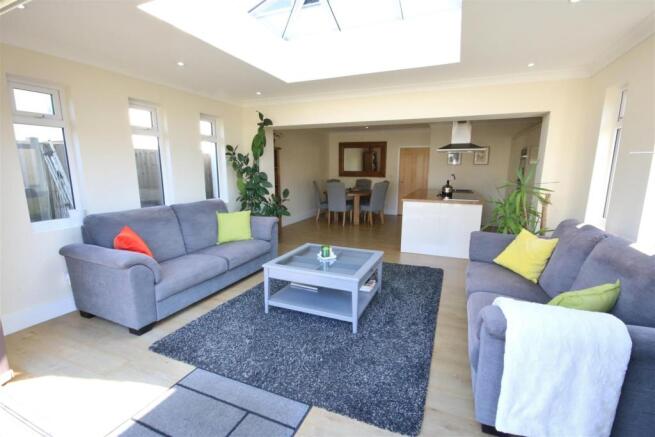Sitting/Sun Room