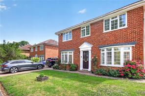 32, Lynwood Chase, Bracknell RG12 2JT