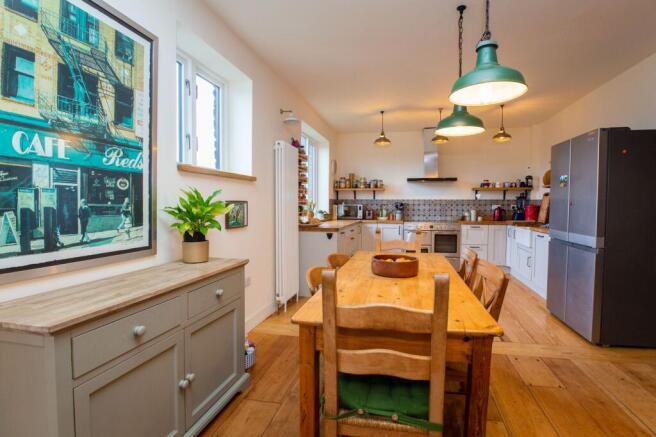 LIVING DINING KITCHEN