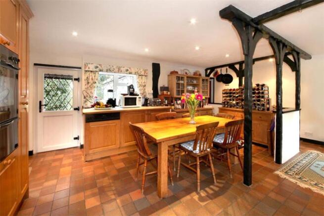 Woodrow: Kitchen