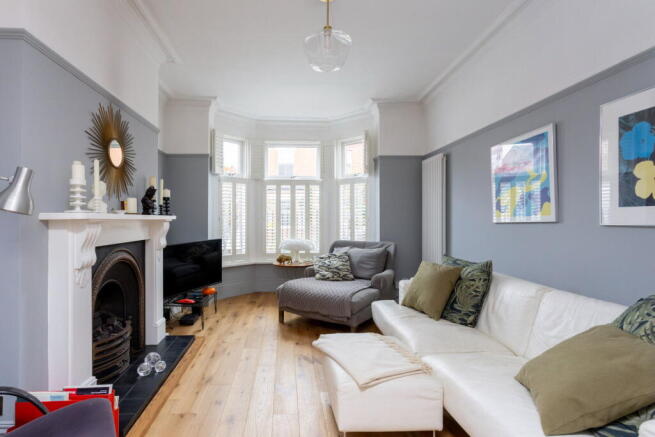 3 bed Terraced for sale Image 9
