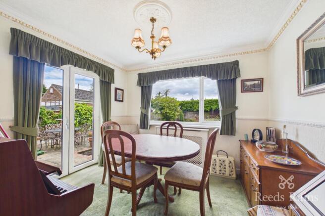 3 bed Semi-Detached for sale Image 4