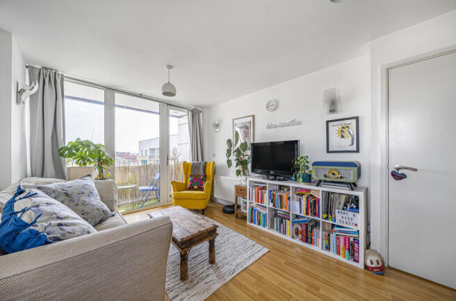 Omnibus House, Redvers Road, London, N22 - View 5